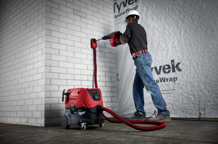 milwaukee 8 gallon dust extractor