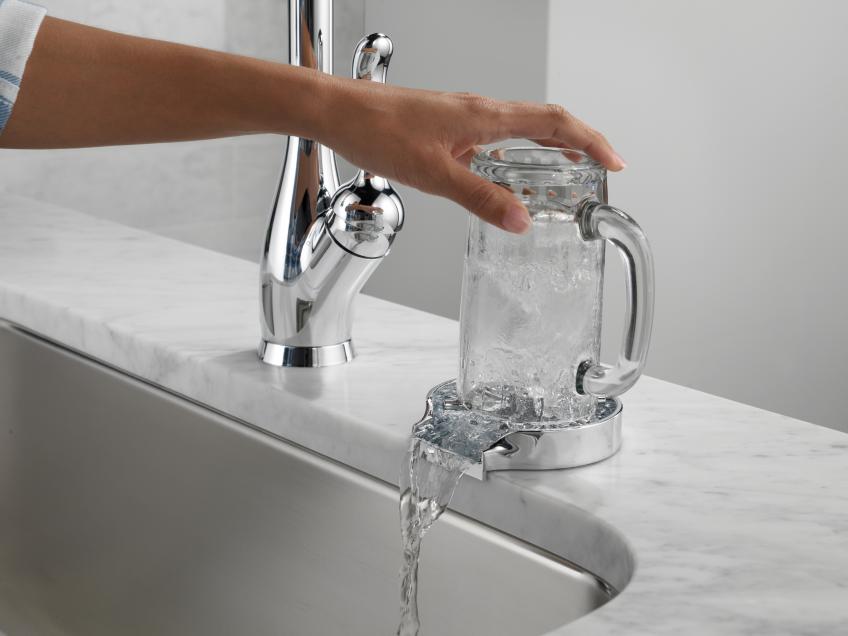 faucet glass rinser for kitchen sink